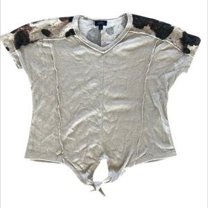 Daytrip YOUTH size large girls tie front shirt